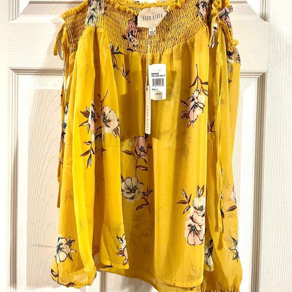 Moon River Women Yellow Long Sleeve Blouse Large